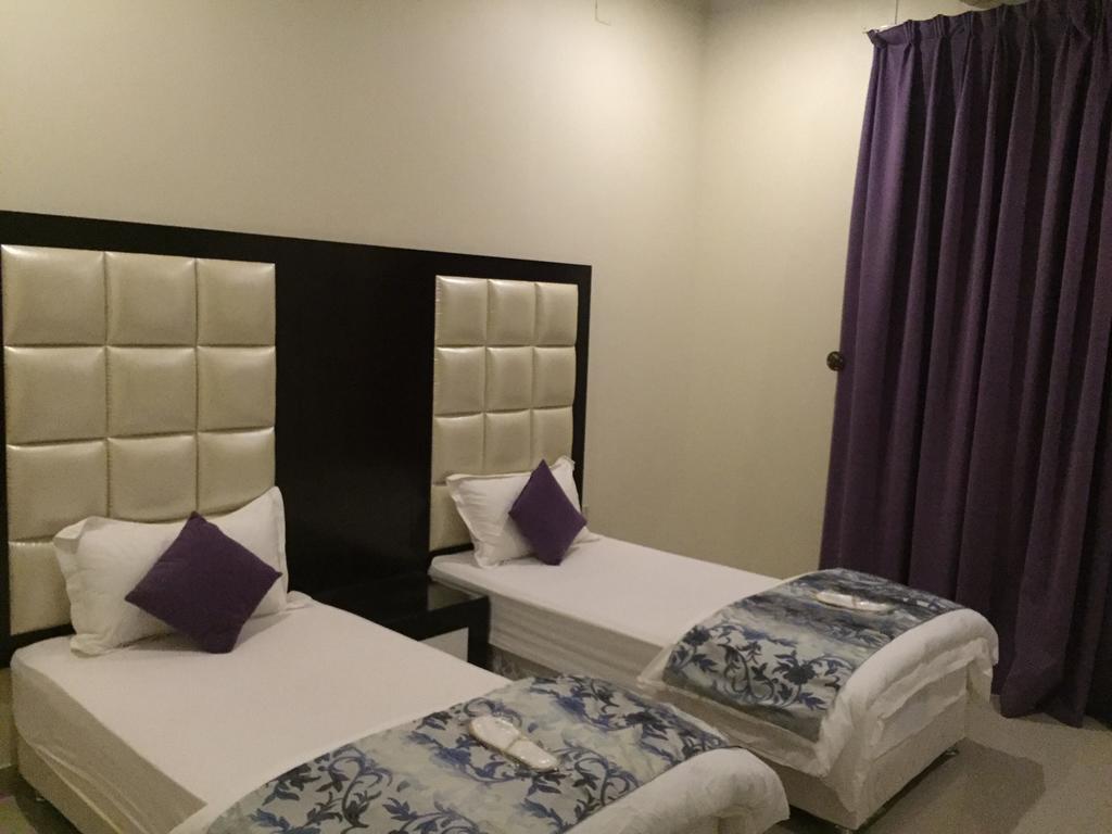 Terhal Hotel Suites Ha'il Bagian luar foto